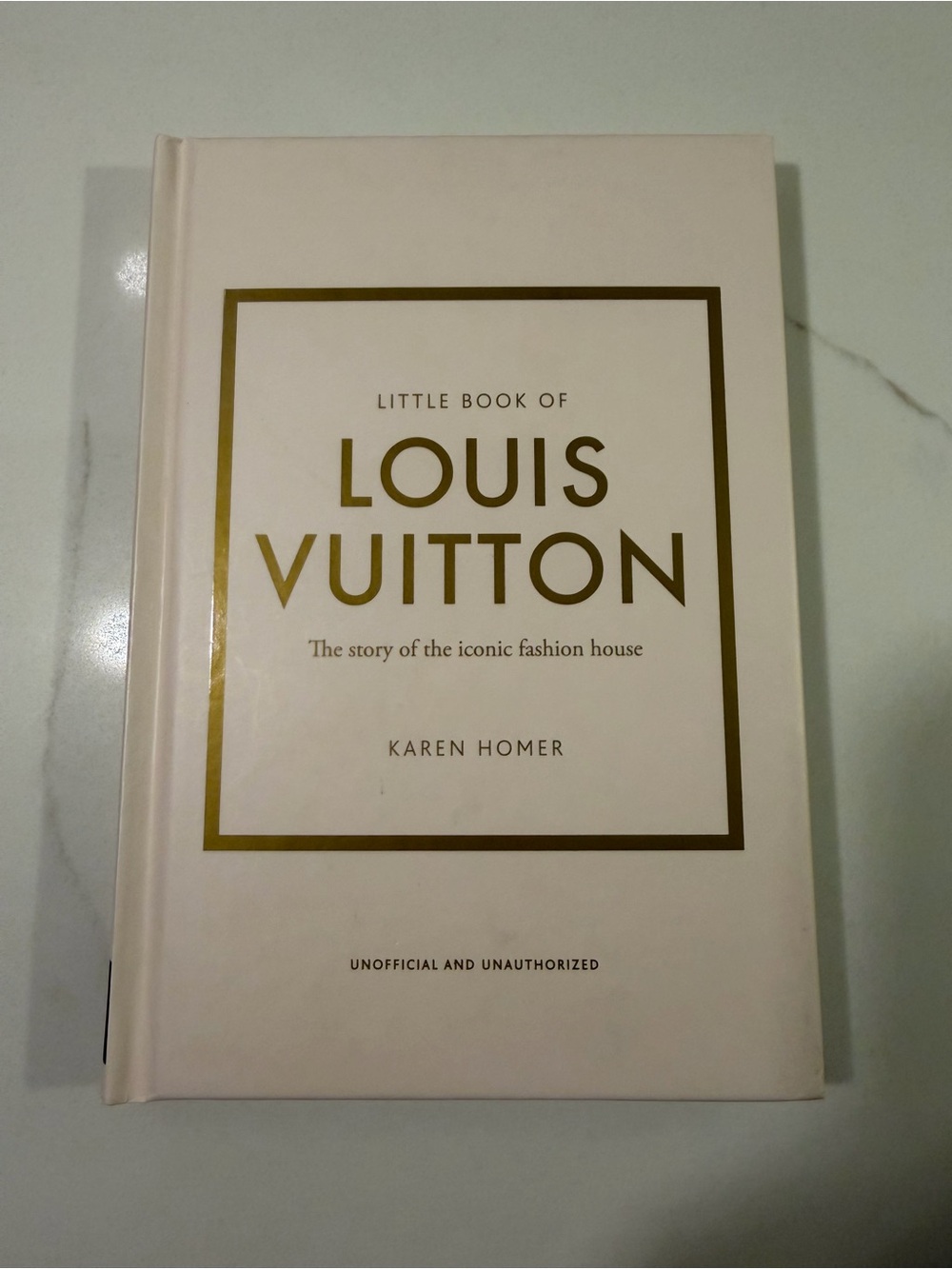 LOUIS VUITTON - The Little Book of Louis Vuitton